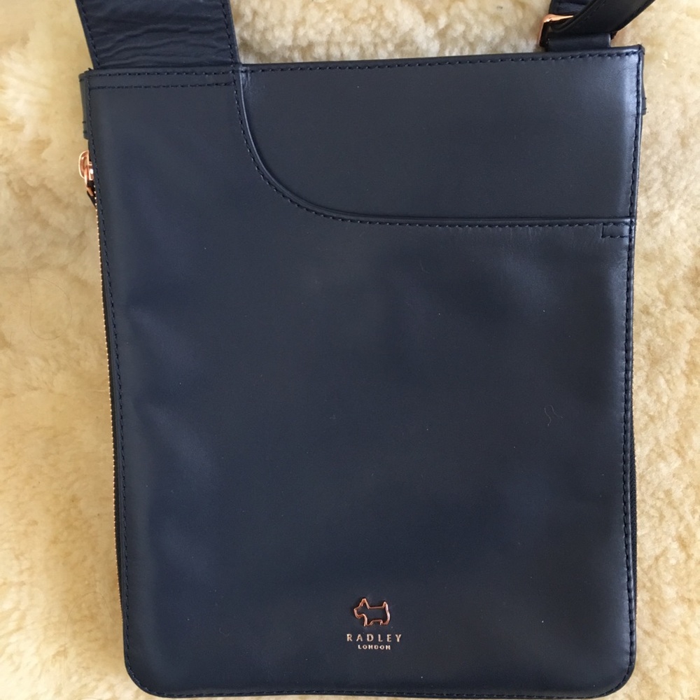 RADLEY London Medium Pockets Leather Crossbody